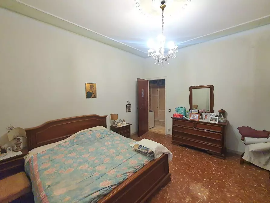 Immagine 25 di Casa bifamiliare in vendita  a Lucca