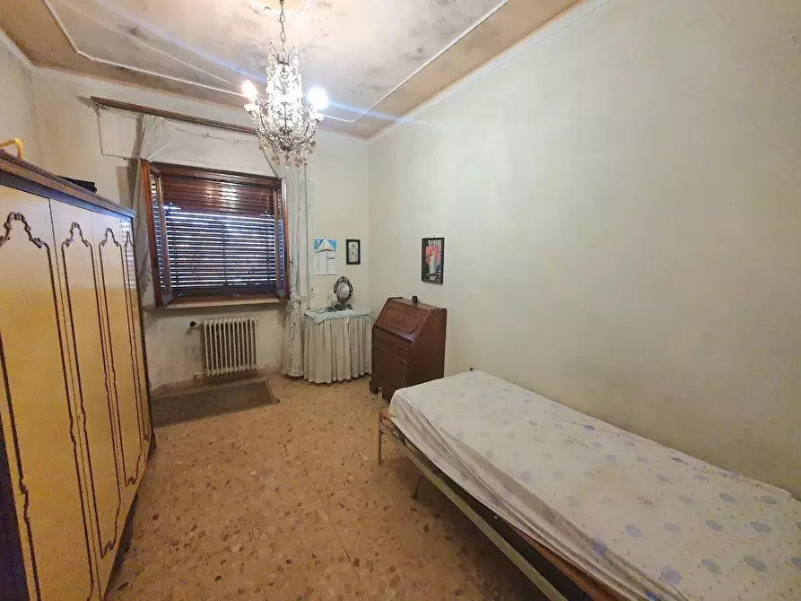 Immagine 21 di Casa bifamiliare in vendita  a Lucca