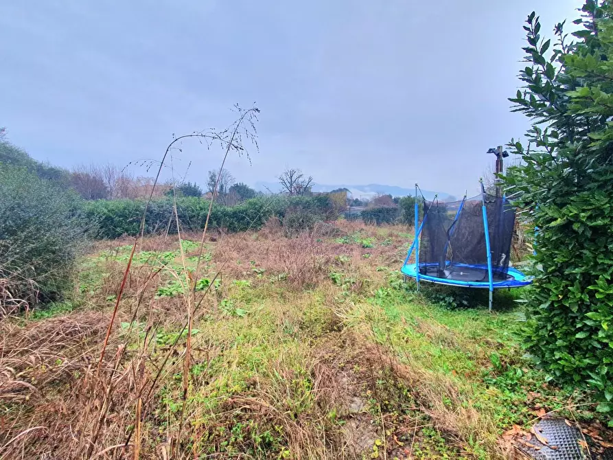 Immagine 33 di Casa bifamiliare in vendita  a Lucca