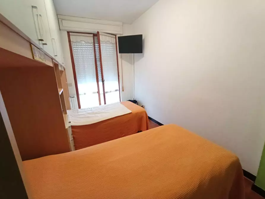 Immagine 6 di Appartamento in vendita  a Ortonovo