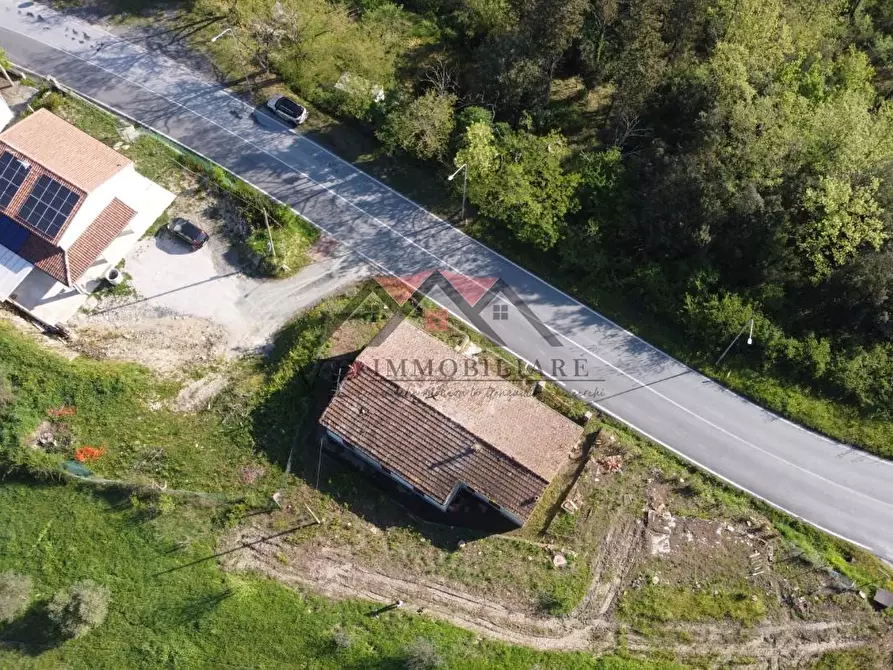 Immagine 2 di Casa indipendente in vendita  a Volterra