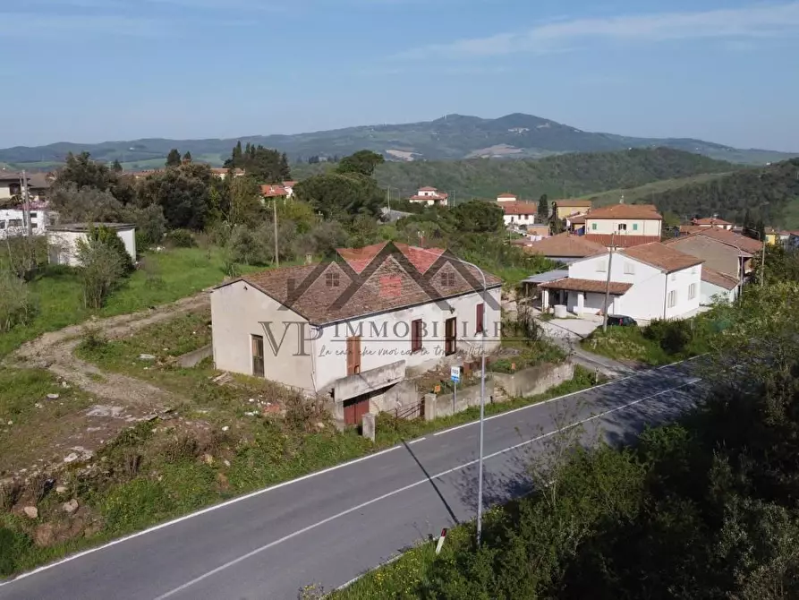 Immagine 8 di Casa indipendente in vendita  a Volterra