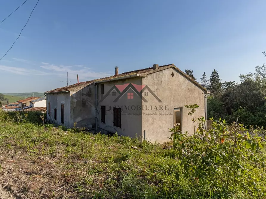 Immagine 11 di Casa indipendente in vendita  a Volterra