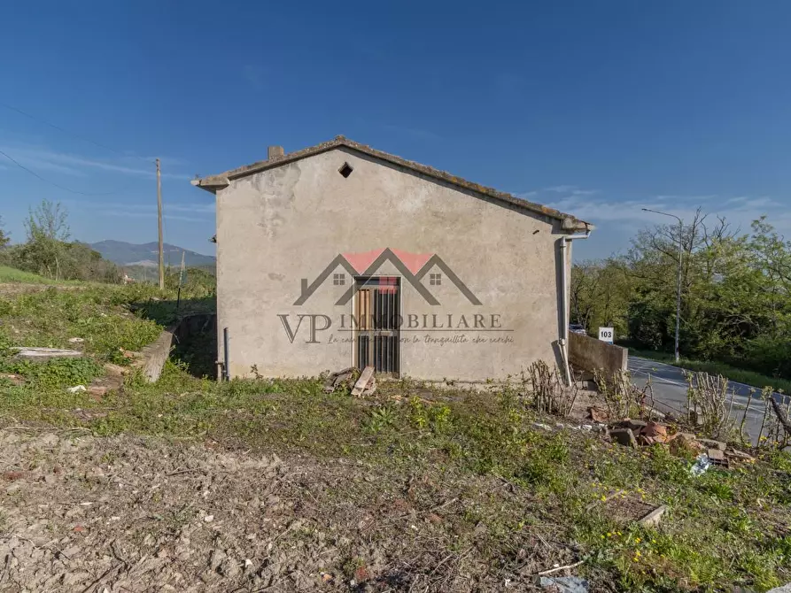 Immagine 10 di Casa indipendente in vendita  a Volterra