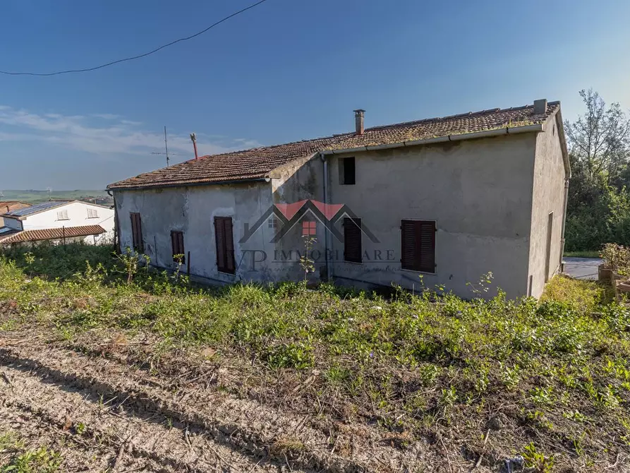 Immagine 12 di Casa indipendente in vendita  a Volterra