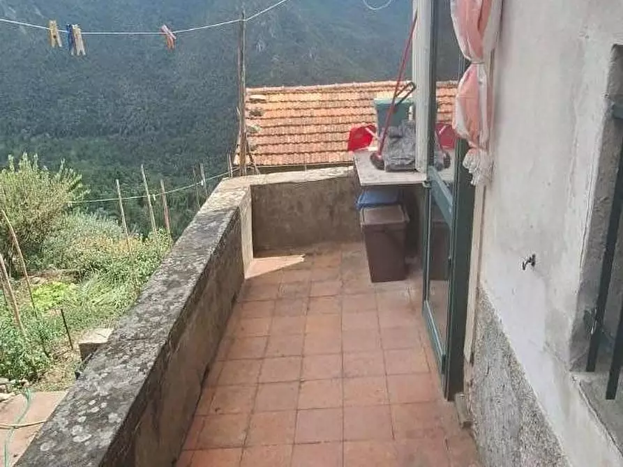 Immagine 6 di Casa indipendente in vendita  a Bagni Di Lucca