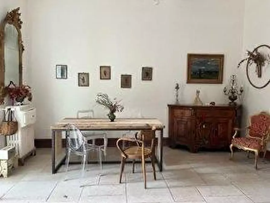 Immagine 6 di Appartamento in vendita  a Livorno