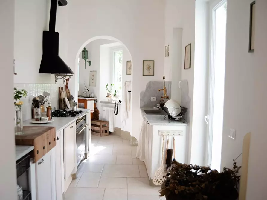 Immagine 12 di Appartamento in vendita  a Livorno