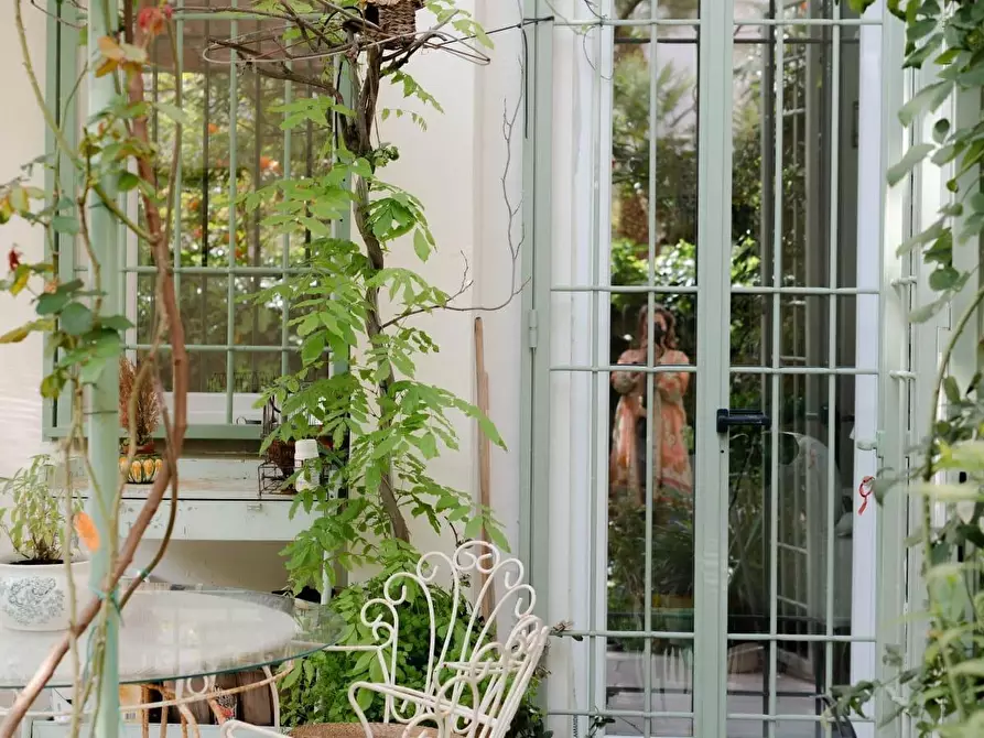 Immagine 21 di Appartamento in vendita  a Livorno