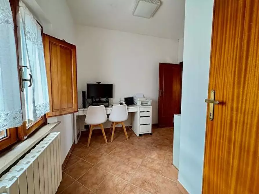 Immagine 36 di Terratetto in vendita  a Crespina Lorenzana