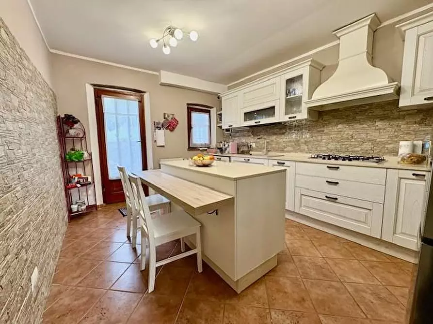 Immagine 9 di Terratetto in vendita  a Crespina Lorenzana