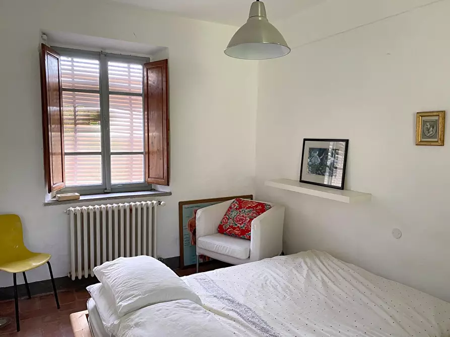 Immagine 11 di Casa indipendente in vendita  a Borgo A Mozzano