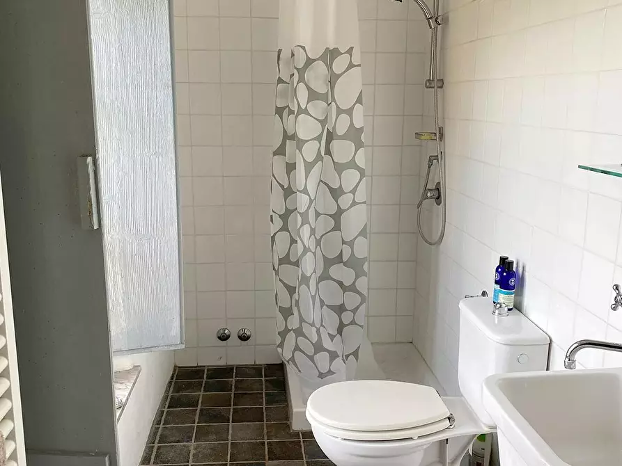 Immagine 14 di Casa indipendente in vendita  a Borgo A Mozzano