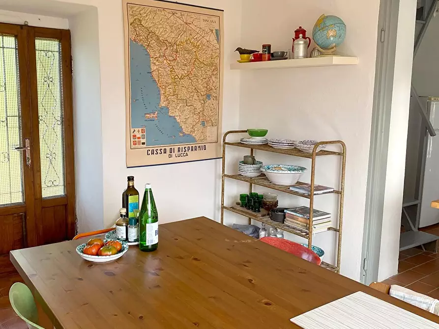 Immagine 9 di Casa indipendente in vendita  a Borgo A Mozzano