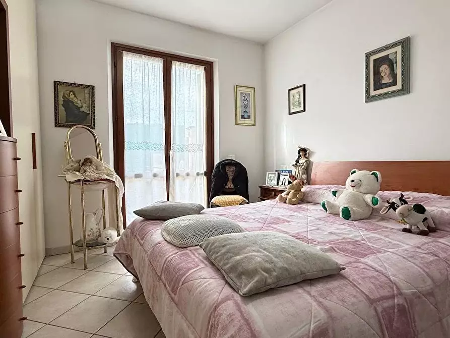 Immagine 8 di Appartamento in vendita  a Massa