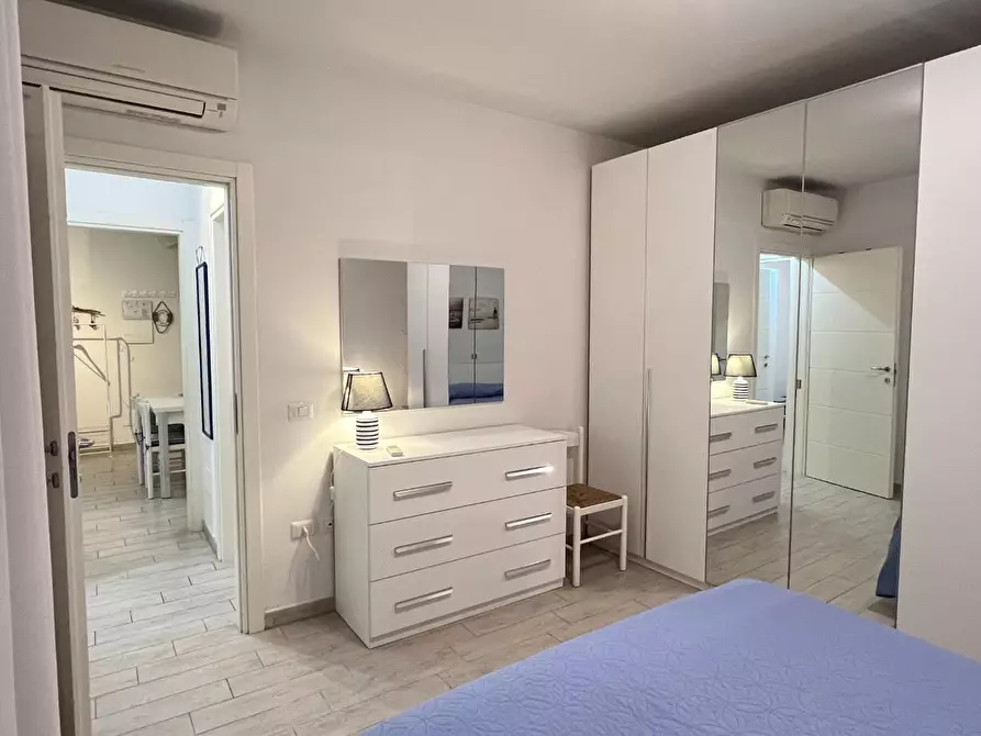 Immagine 17 di Appartamento in vendita  a Massa