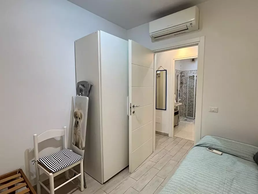 Immagine 24 di Appartamento in vendita  a Massa