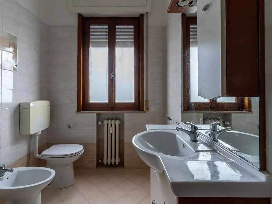 Immagine 26 di Appartamento in affitto  a Empoli