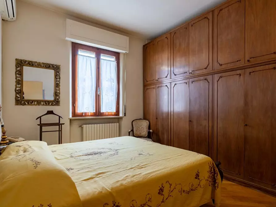 Immagine 19 di Appartamento in vendita  a Pontedera