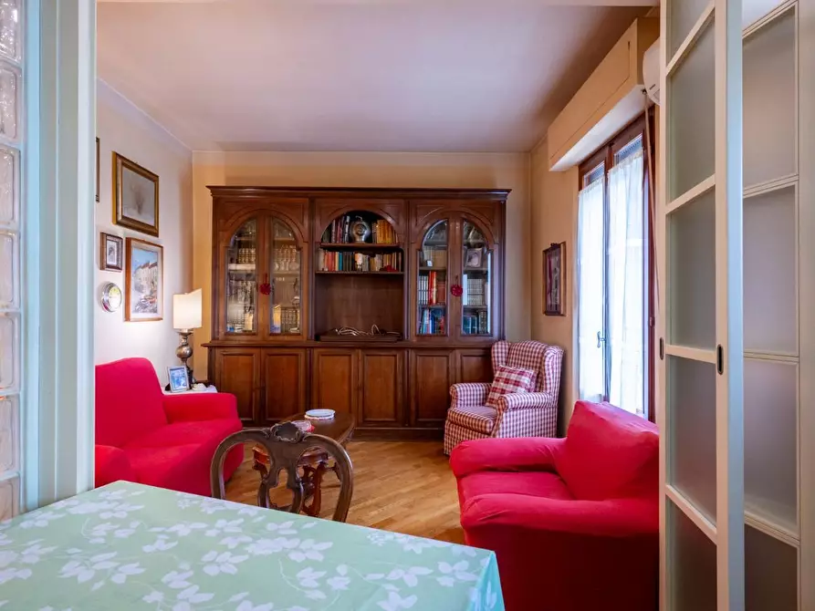 Immagine 15 di Appartamento in vendita  a Pontedera