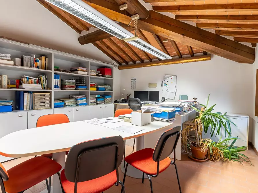 Immagine 18 di Appartamento in vendita  a Empoli
