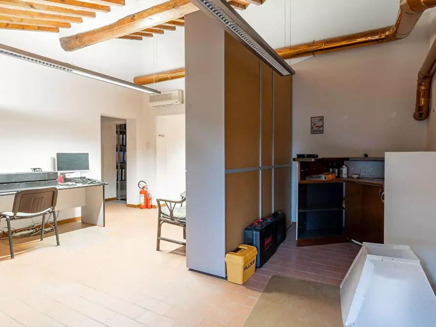 Immagine 13 di Appartamento in vendita  a Empoli
