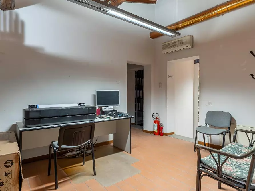 Immagine 12 di Appartamento in vendita  a Empoli