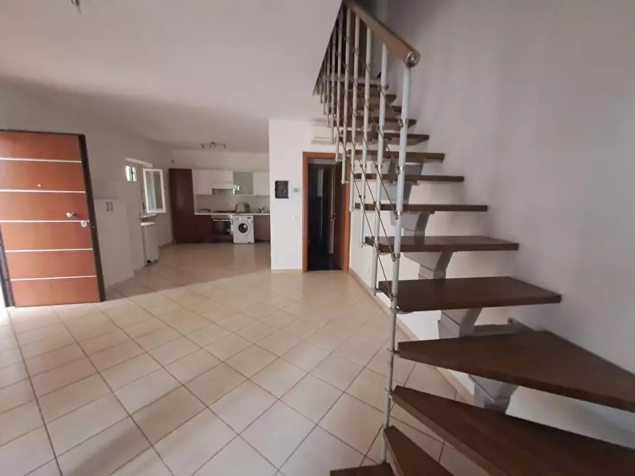 Immagine 1 di Porzione di casa in affitto  a Carrara