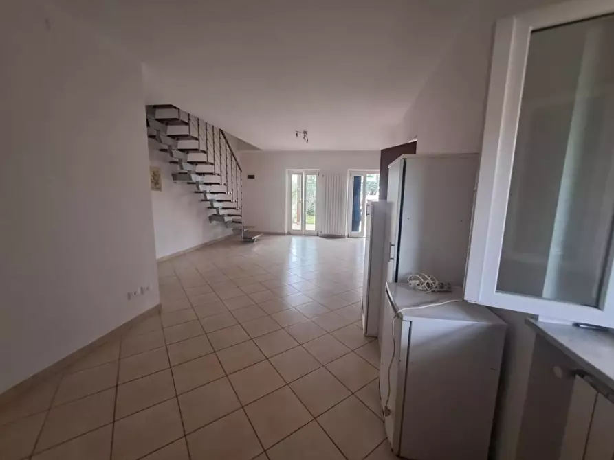 Immagine 3 di Porzione di casa in affitto  a Carrara