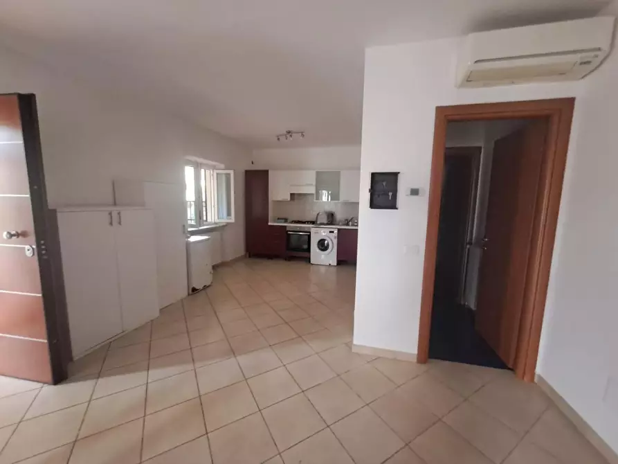 Immagine 5 di Porzione di casa in affitto  a Carrara