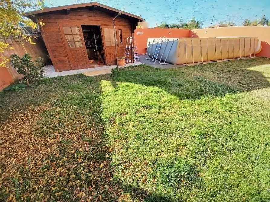 Immagine 39 di Villa in vendita  a Cascina