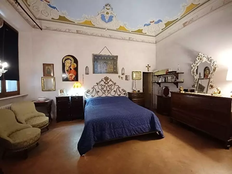 Immagine 23 di Villa in vendita  a Cascina