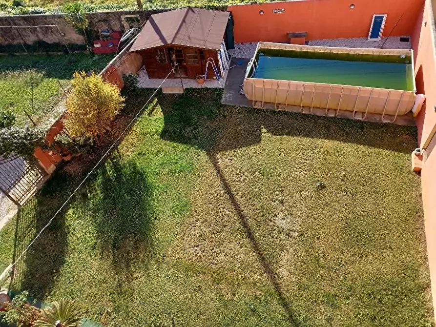 Immagine 36 di Villa in vendita  a Cascina