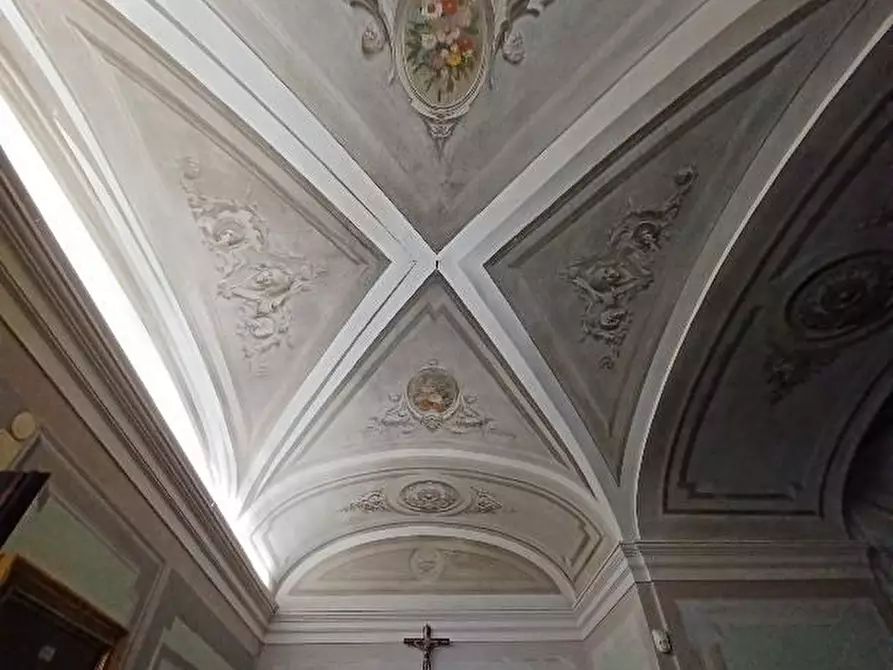 Immagine 21 di Villa in vendita  a Cascina