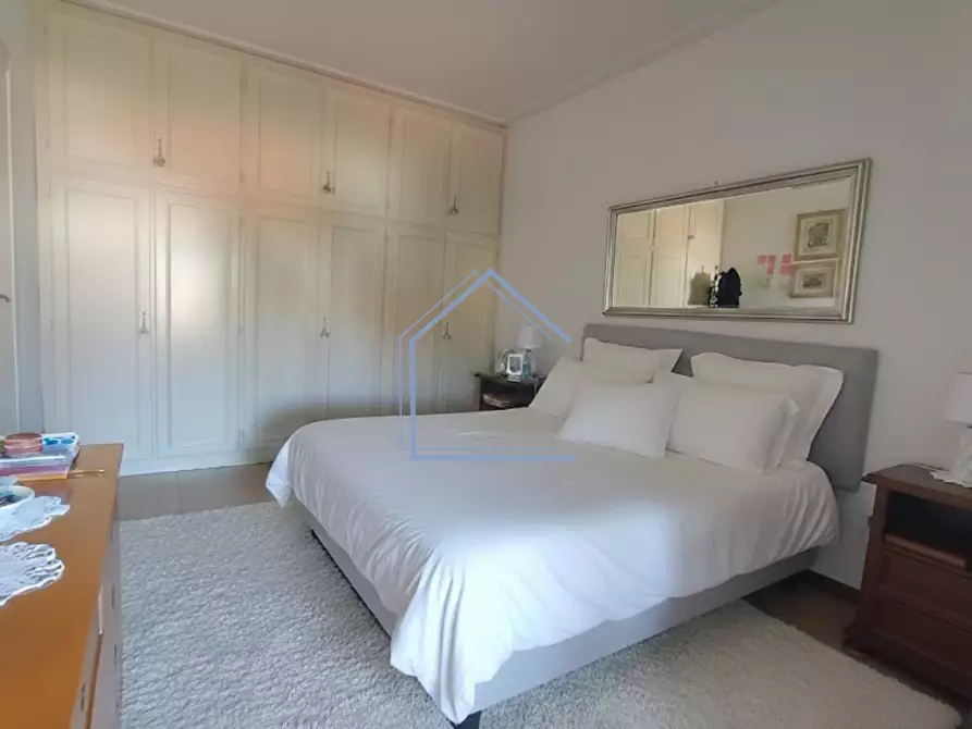 Immagine 19 di Appartamento in vendita  a Camaiore