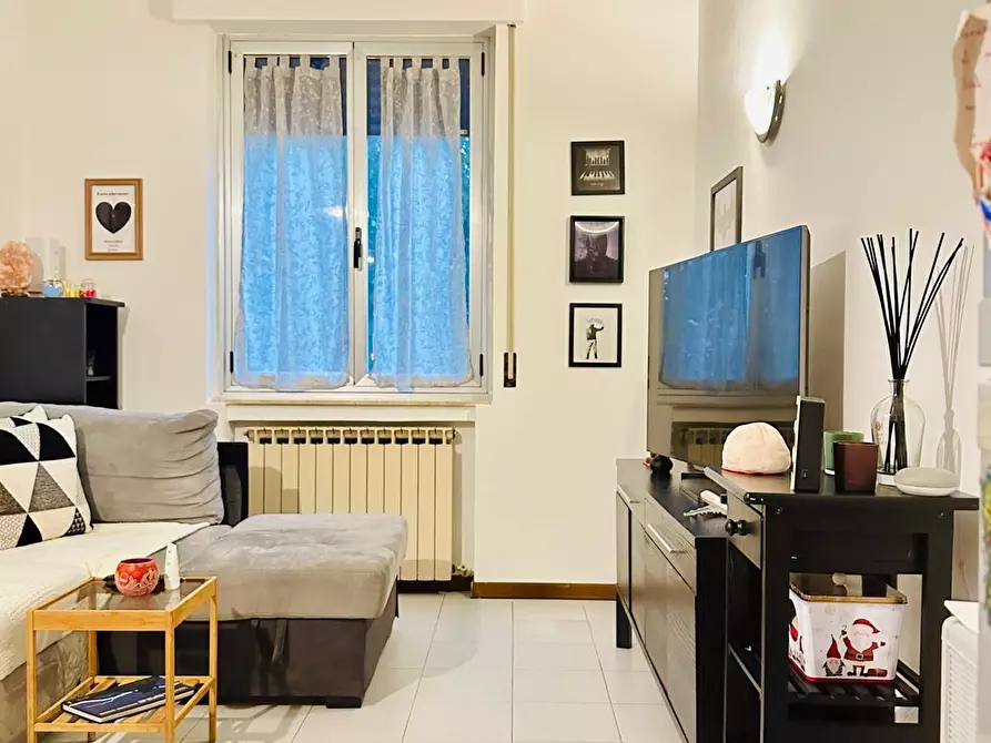 Immagine 4 di Appartamento in vendita  a Siena