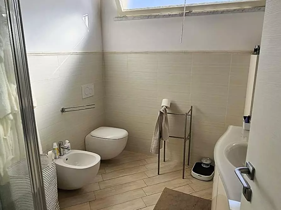 Immagine 22 di Casa trifamiliare in vendita  a Montignoso