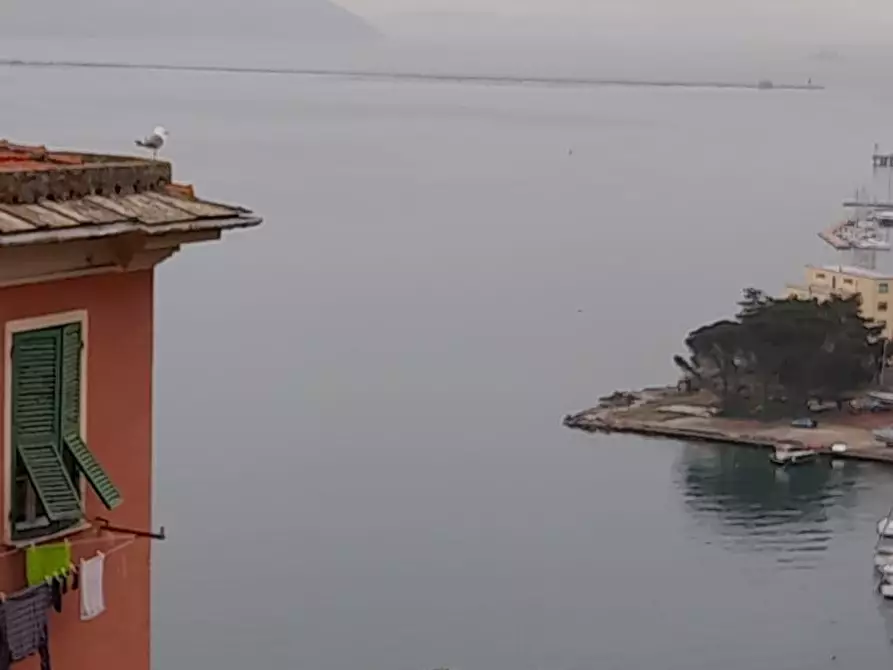 Immagine 5 di Appartamento in vendita  a La Spezia