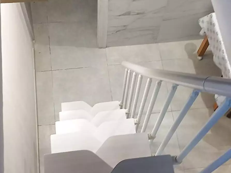 Immagine 33 di Casa bifamiliare in vendita  a Santa Maria A Monte