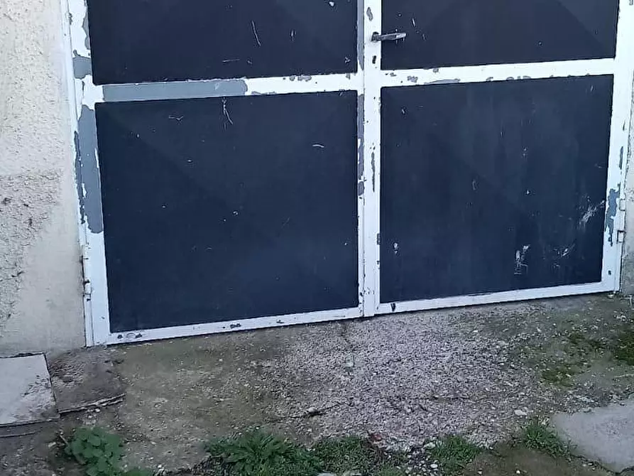 Immagine 34 di Casa bifamiliare in vendita  a Santa Maria A Monte