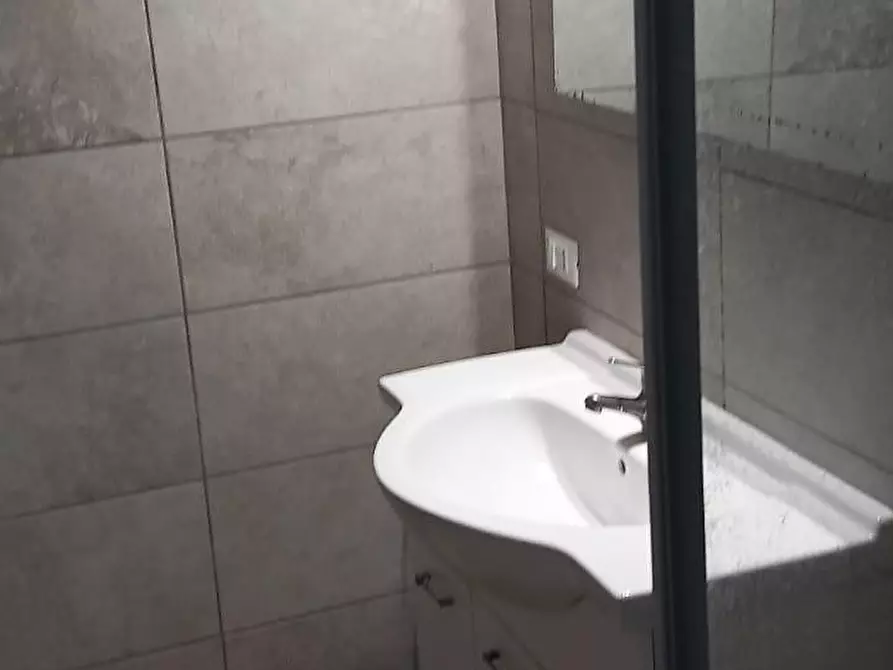 Immagine 28 di Casa bifamiliare in vendita  a Santa Maria A Monte