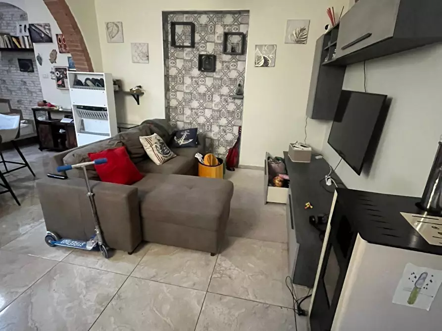 Immagine 4 di Casa indipendente in affitto  a Carrara