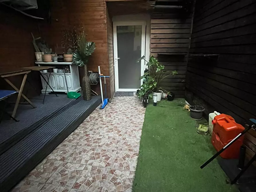 Immagine 16 di Casa indipendente in affitto  a Carrara