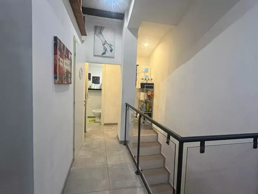 Immagine 10 di Casa indipendente in affitto  a Carrara