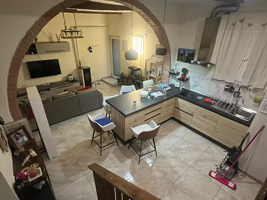 Immagine 3 di Casa indipendente in affitto  a Carrara