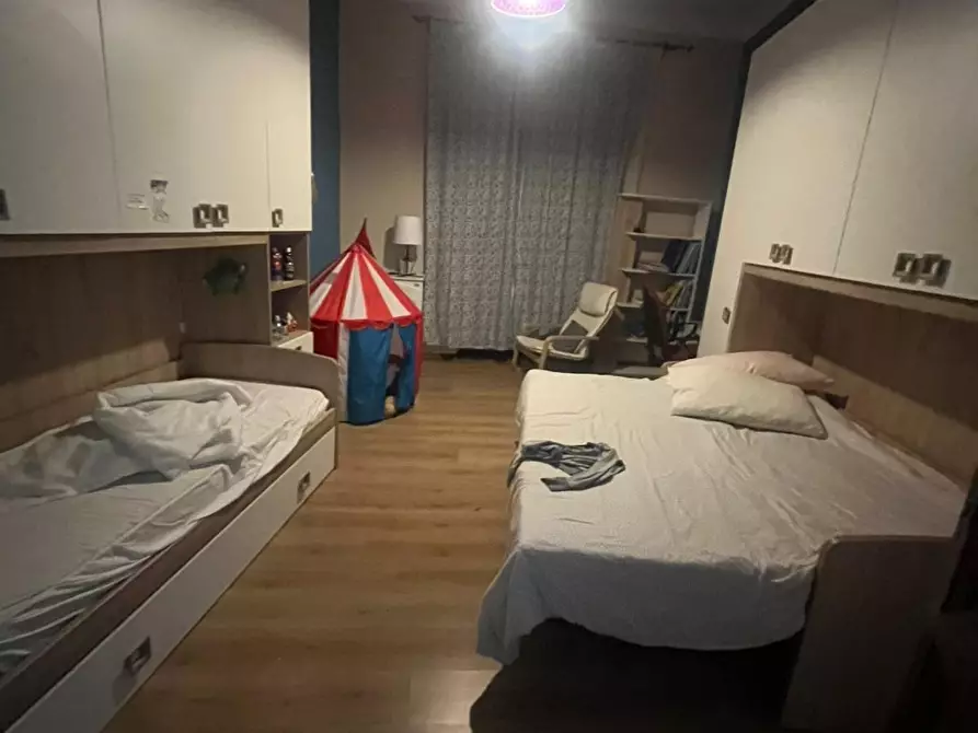 Immagine 11 di Casa indipendente in affitto  a Carrara