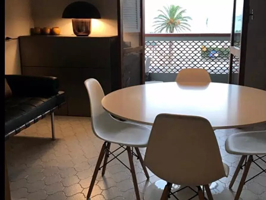 Immagine 5 di Appartamento in affitto  a Carrara