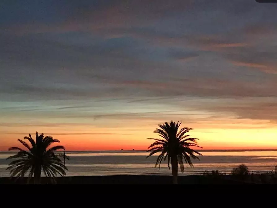 Immagine 1 di Appartamento in affitto  a Carrara