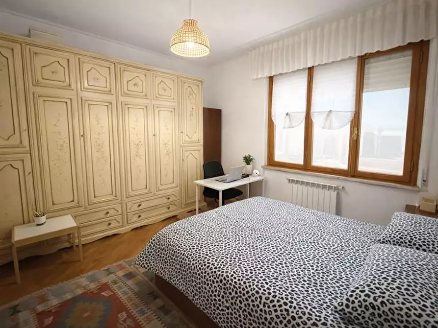 Immagine 5 di Appartamento in vendita  a Cascina