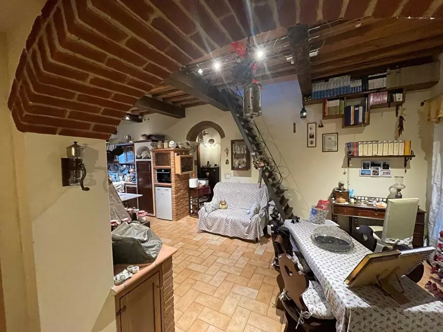 Immagine 17 di Appartamento in vendita  a Monteroni D'arbia